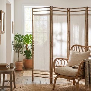 Bamboo folding screen